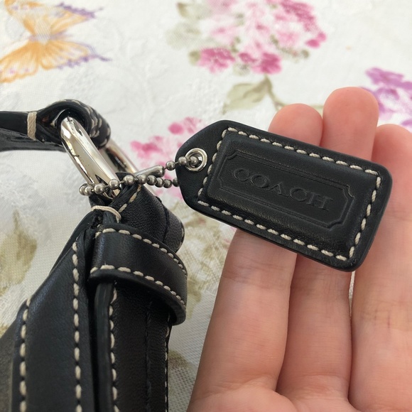 Coach Handbags - Coach Purse (NEVER USED)